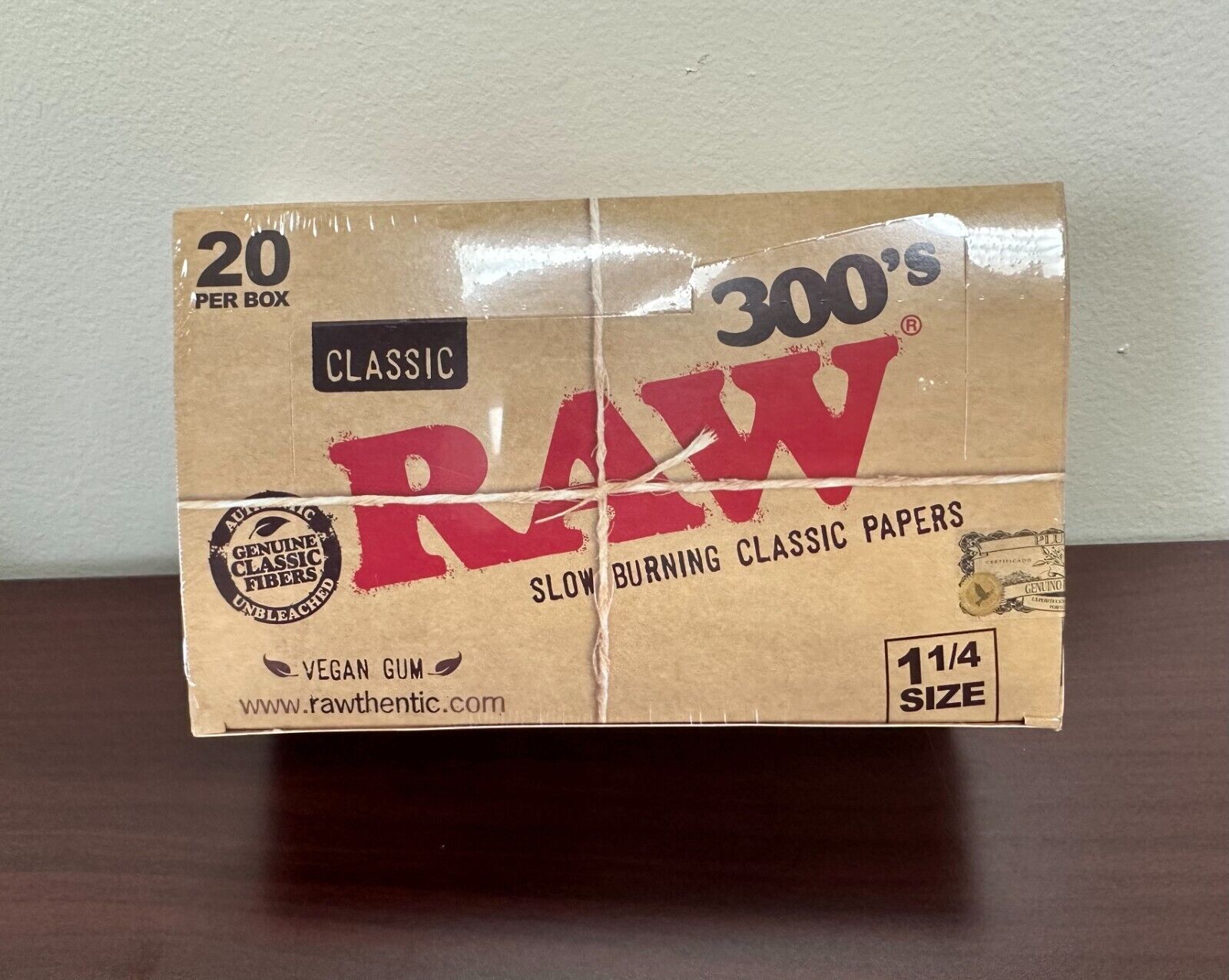 RAW 300s 1 1/4 Classic Rolling Papers 20 Pack Full Sealed Box