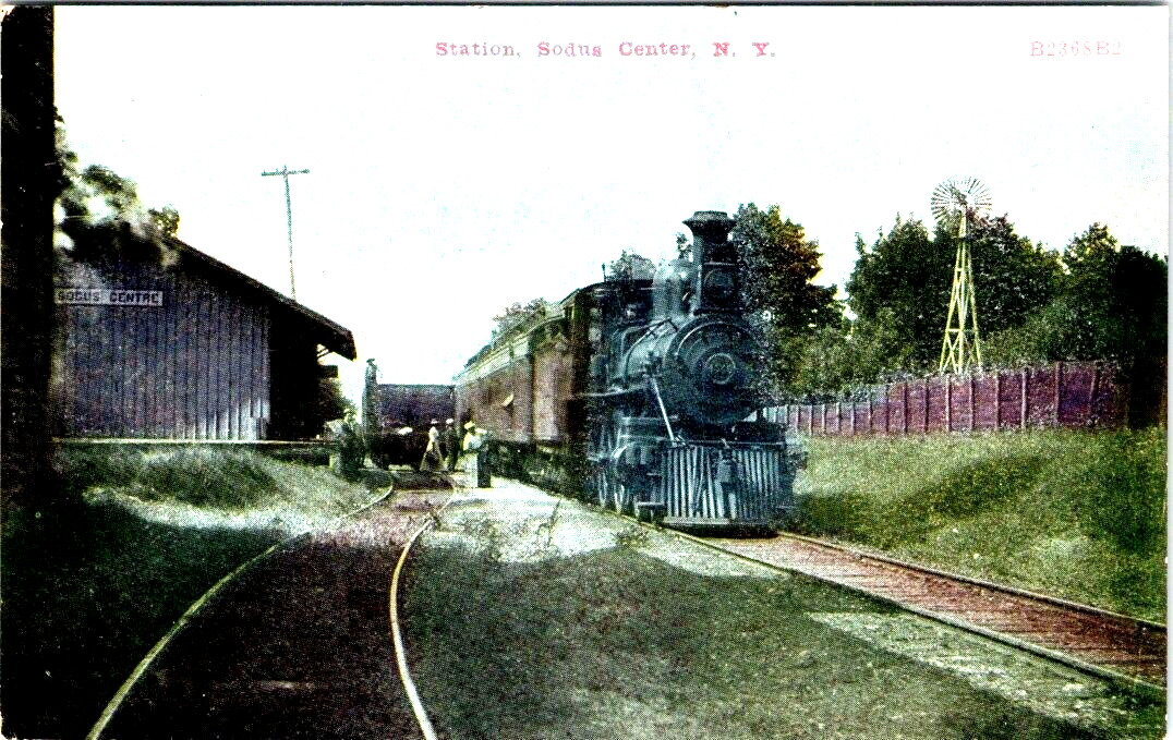Sodus Center , NY, RR Station, Train In, Postcard, c1908 #937