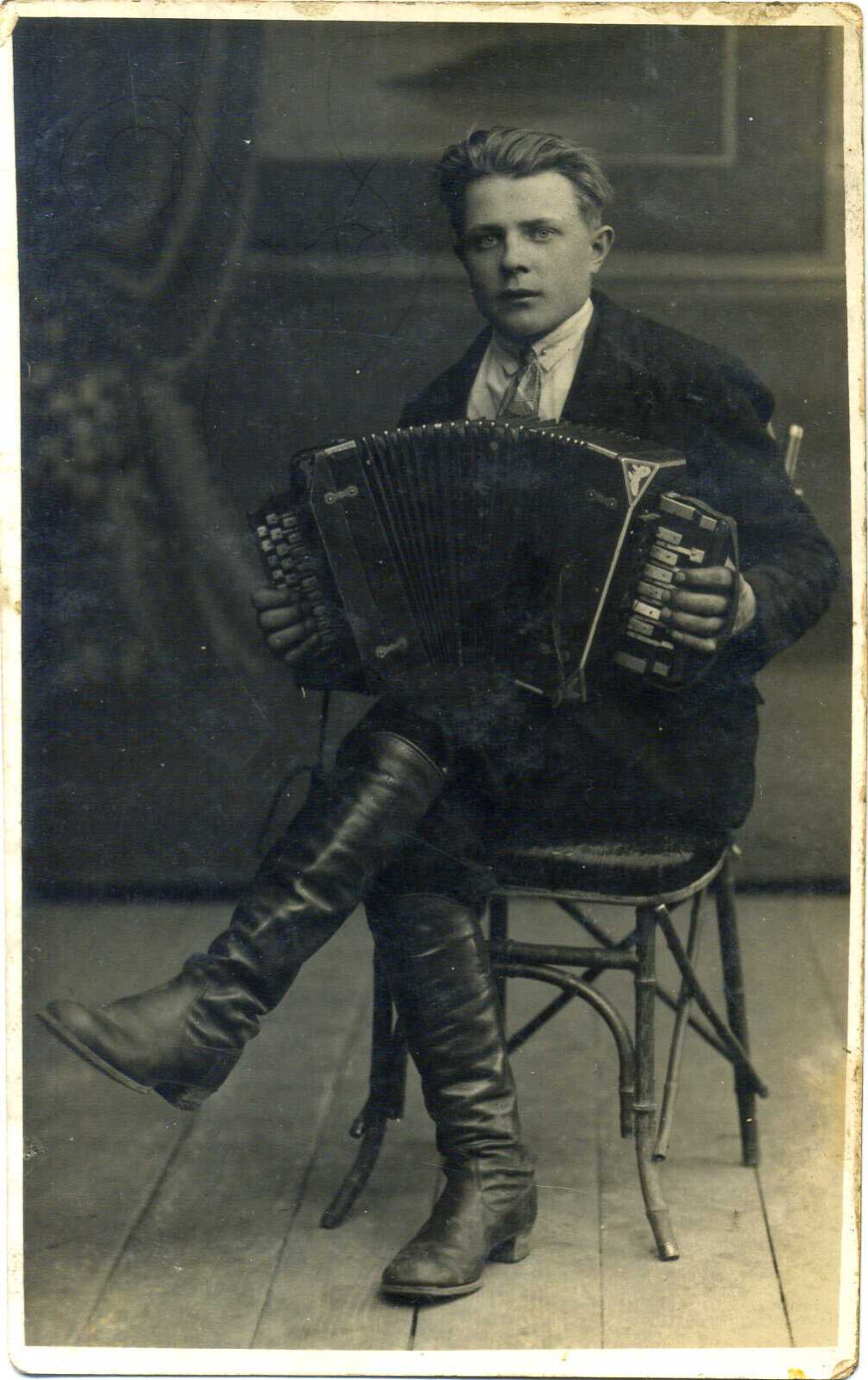 Latvia 1920\'s Man Playing Accordion Postcard