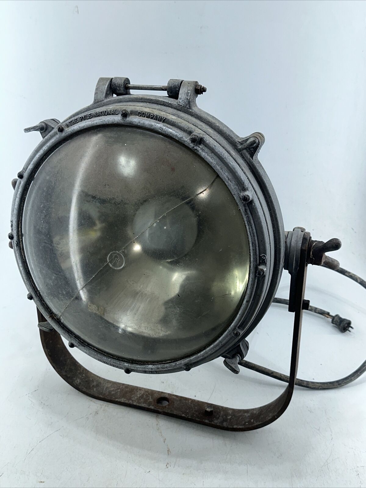 Pyle National Marine Search Light Spotlight Lamp Vintage Excellent Industrial 18
