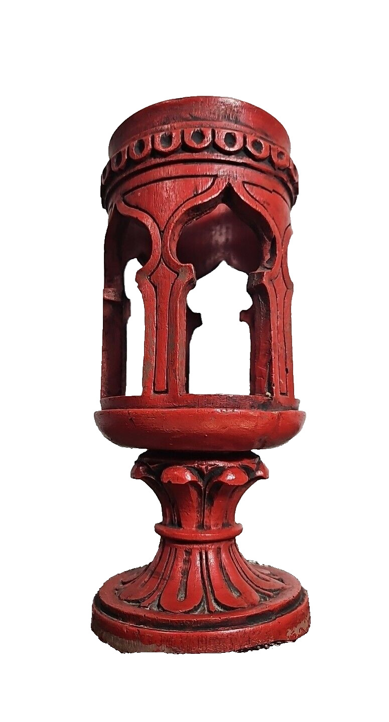VTG Wooden Red Candle Holder. 8in x 3.5in Vintage Unbranded
