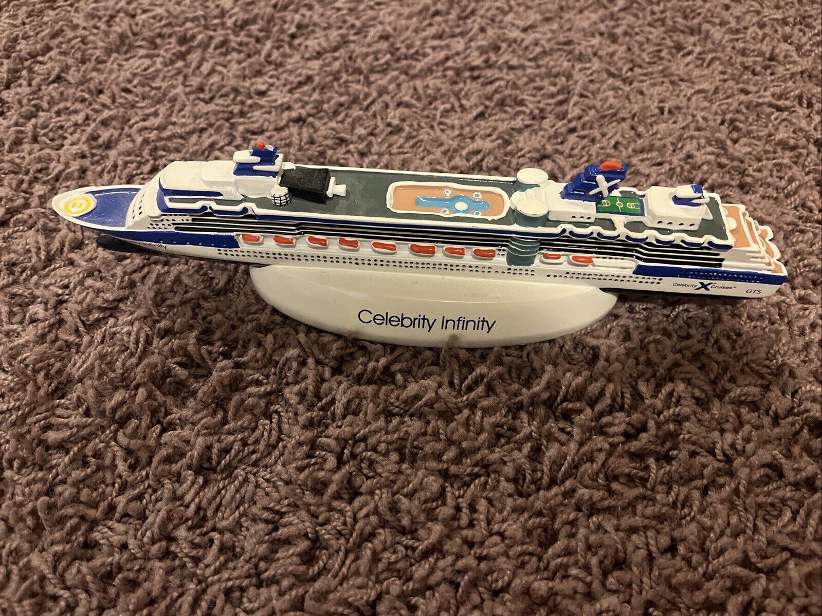 Celebrity Infinity Cruise Ship Model Replica ~ 9” ~ OPENED