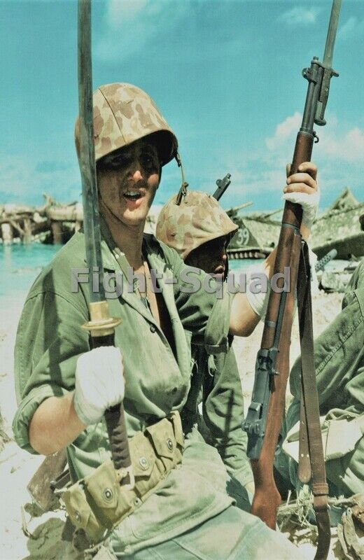 WW2 Picture Photo Tarawa 1943 Wounded marine proudly show Japanese sword  3475