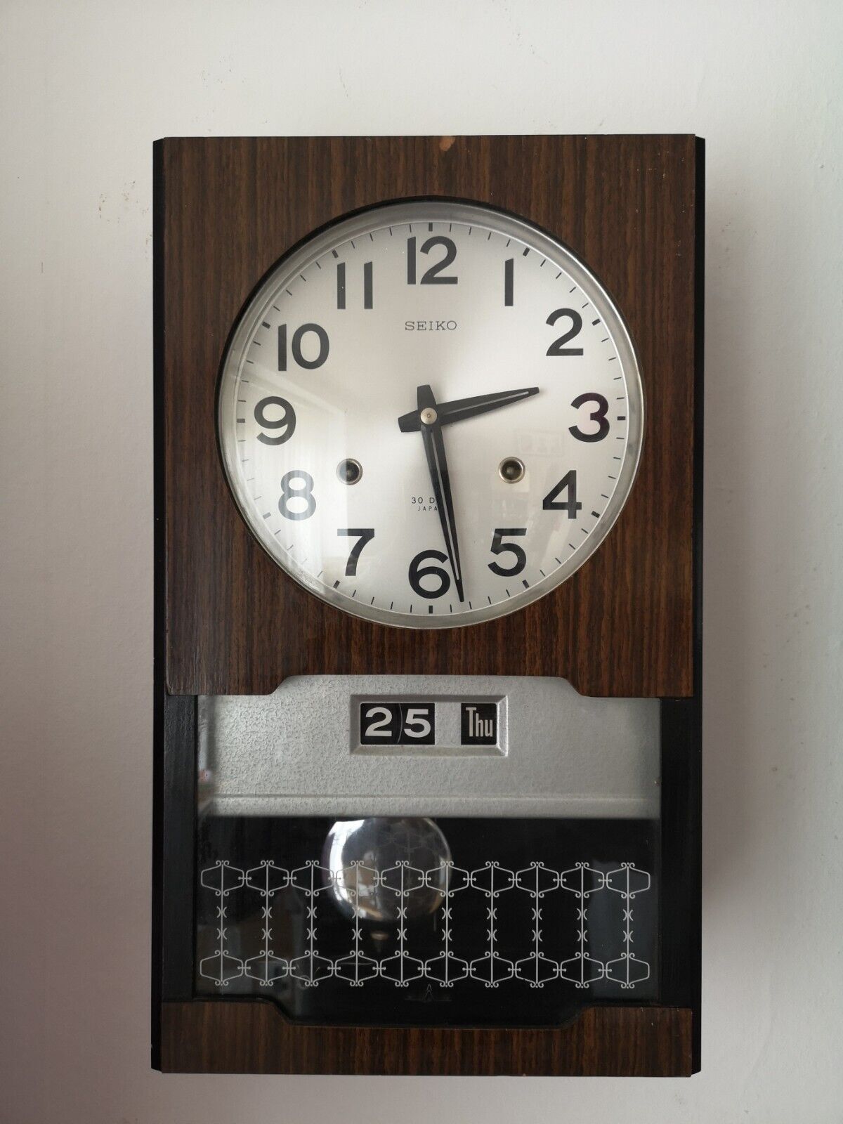 Seiko Time / Date 30 Day Japanese Chiming Wall Pendulum Clock 60\'s/70\'s Working
