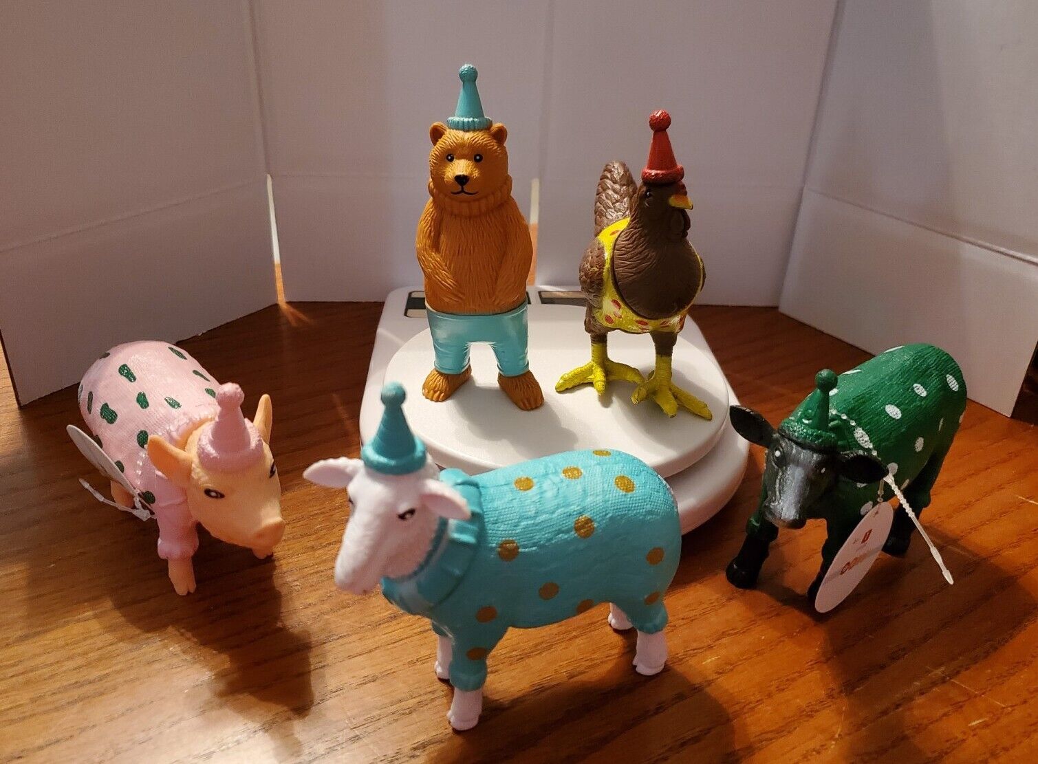 Ankyo Target Animals with Party Hats - Lot 5: 2 Sheep Pig Chicken Bear