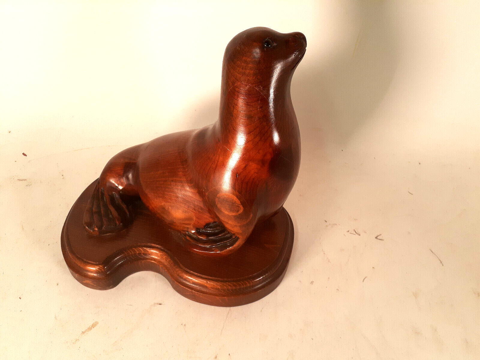 Beautiful Vintage Carved Wooden Seal, Charming and Loveable 11\
