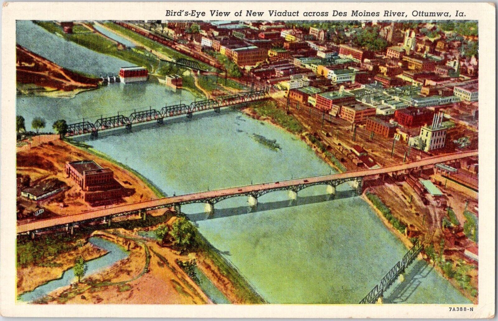 c 1930 Ottumwa, Iowa New Viaduct over De Moines River Vintage Postcard