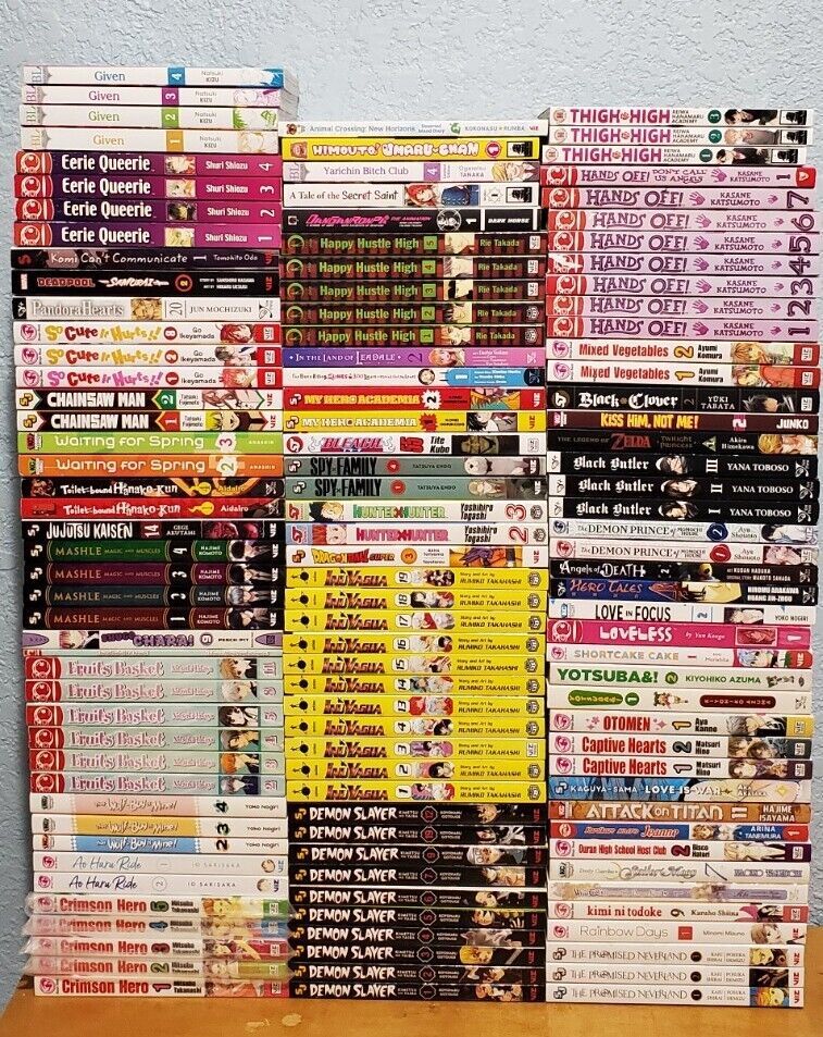 Huge manga lot $6 a volume do not buy listing (Purchases over $30 )