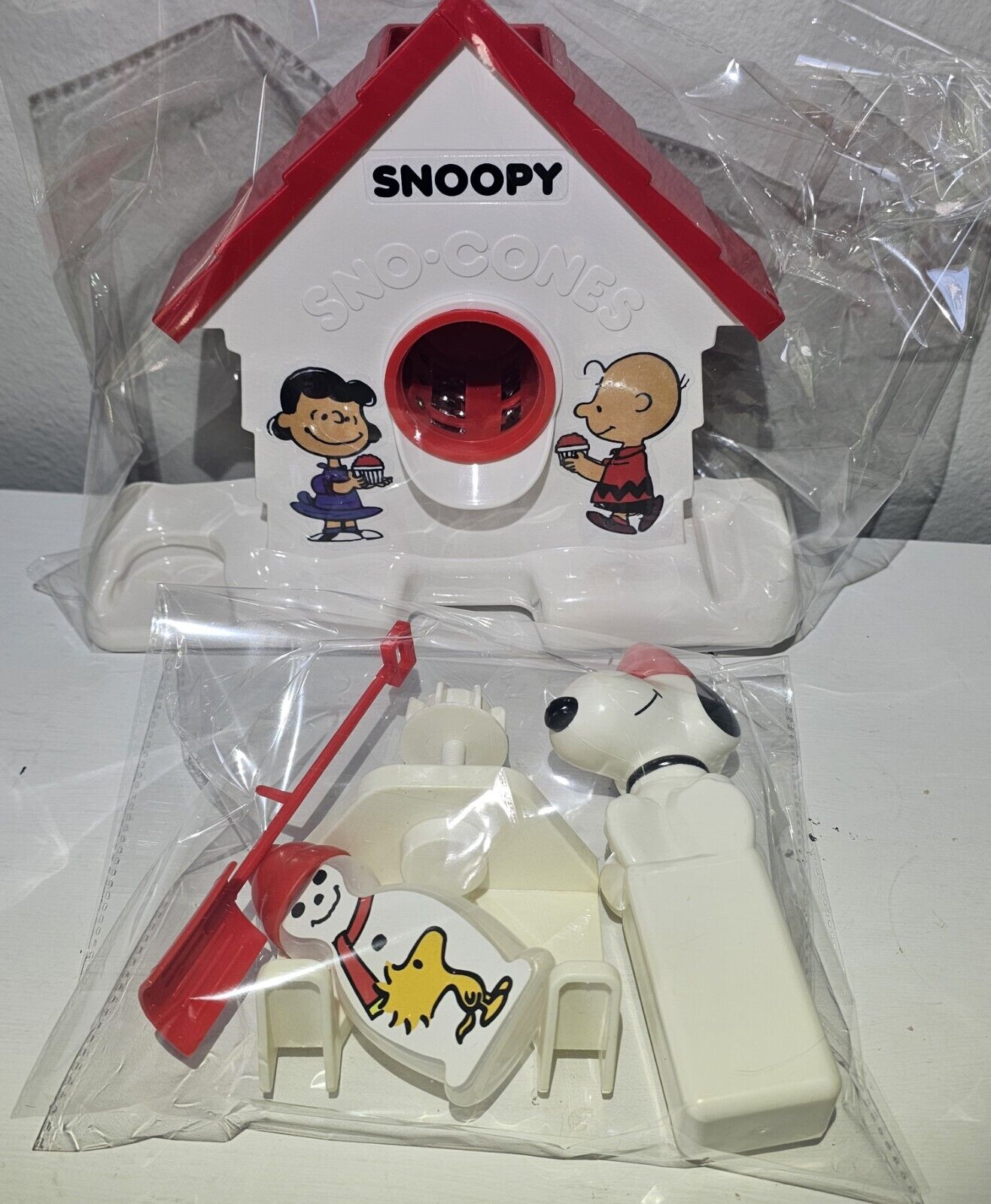 Cra-Z-Art Peanuts The Original Snoopy Sno-Cone Machines FAST SHIPPING 
