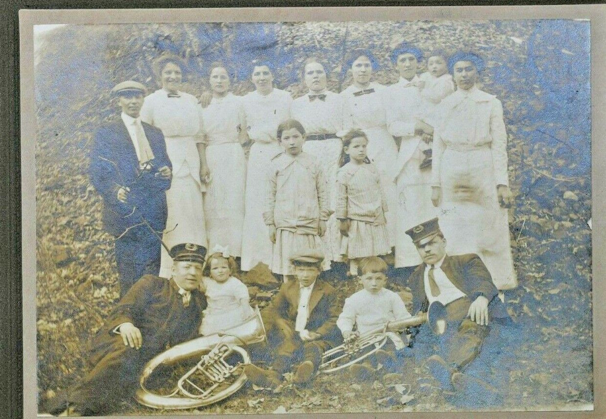 WWI Era Cabinet Card Military Band Tuba French Horn Family Group 1913-1919 