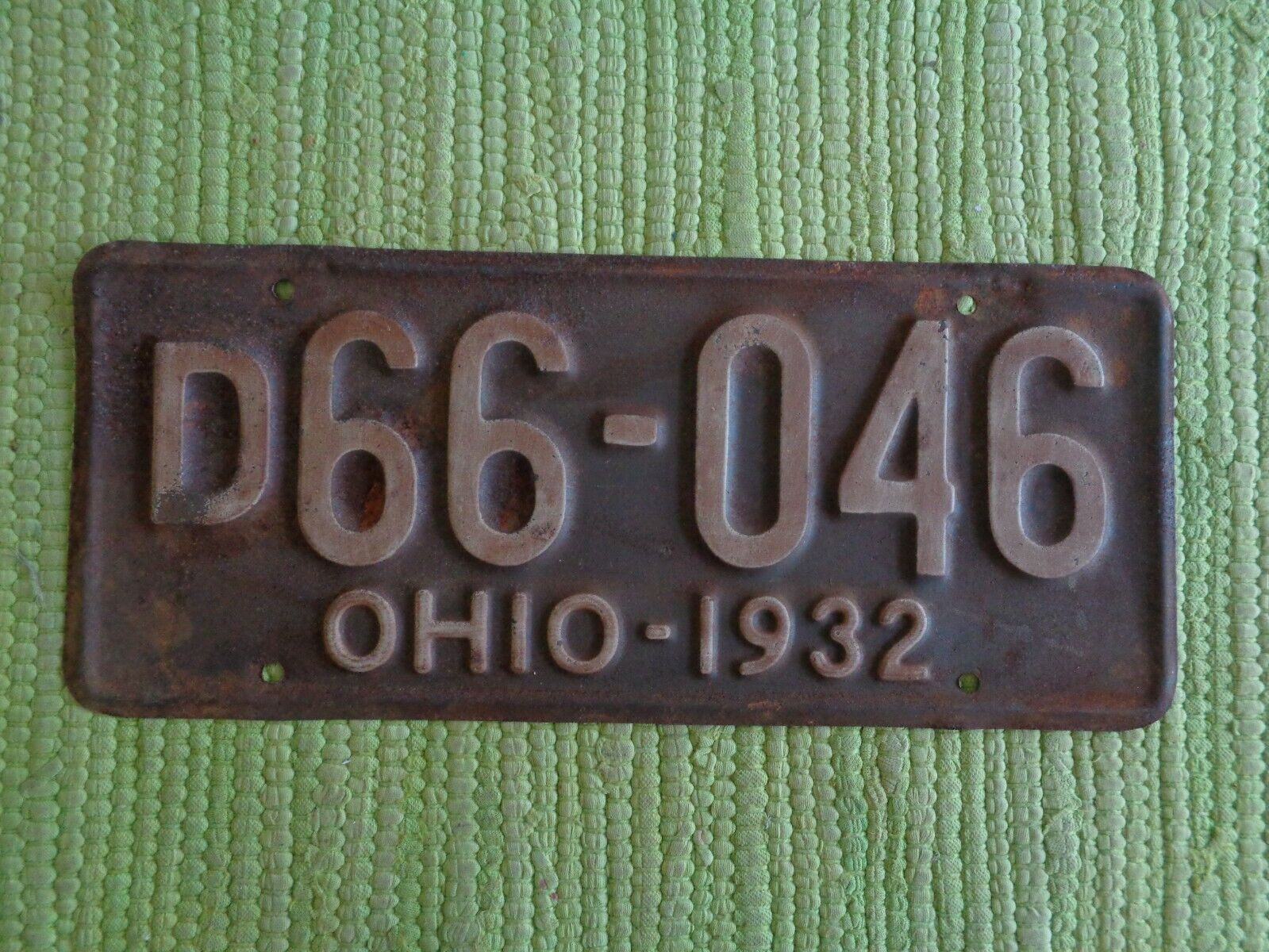 1932 Ohio License Plate OH 32 Tag D66-046