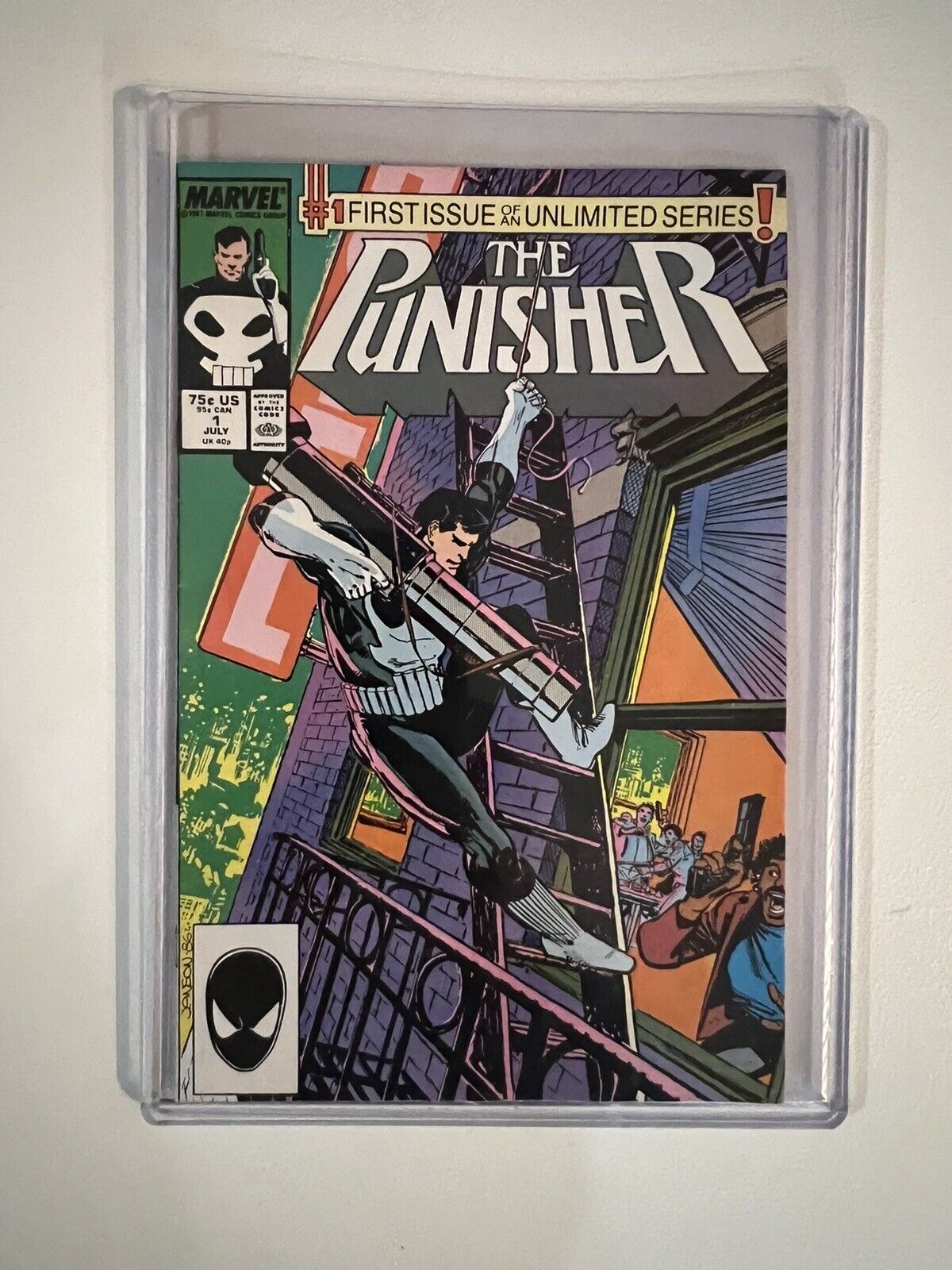 The Punisher #1 - Marvel Comics 1987 - Klaus Janson Artwork - NM, Original Owner