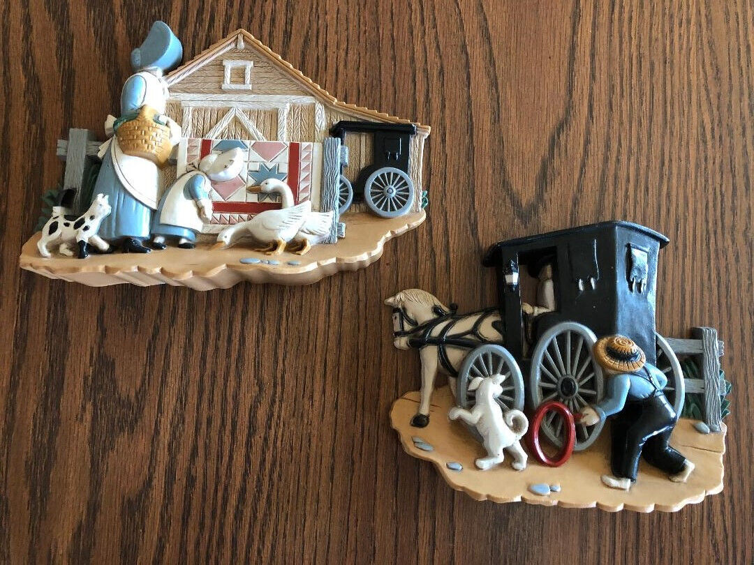 Burwood Products Amish Wall Hanging Décor Plastic Vintage 1995 Set of 2