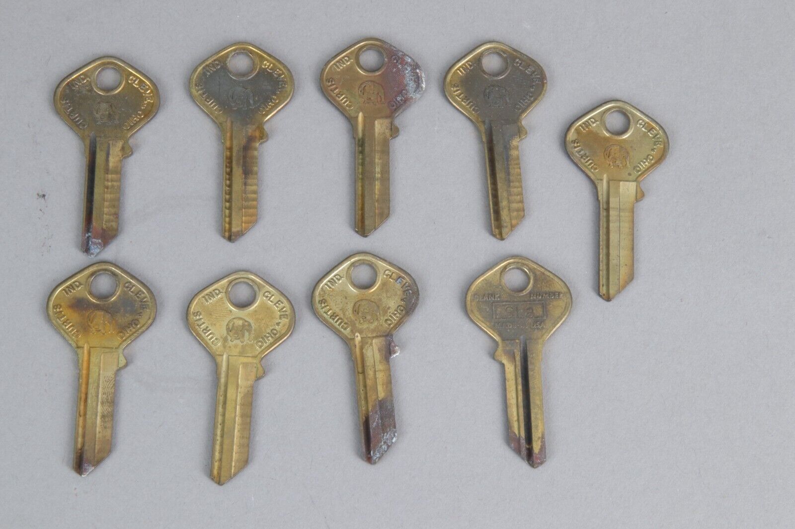Lot of 9 vintage NOS Curtis SL8 key blanks