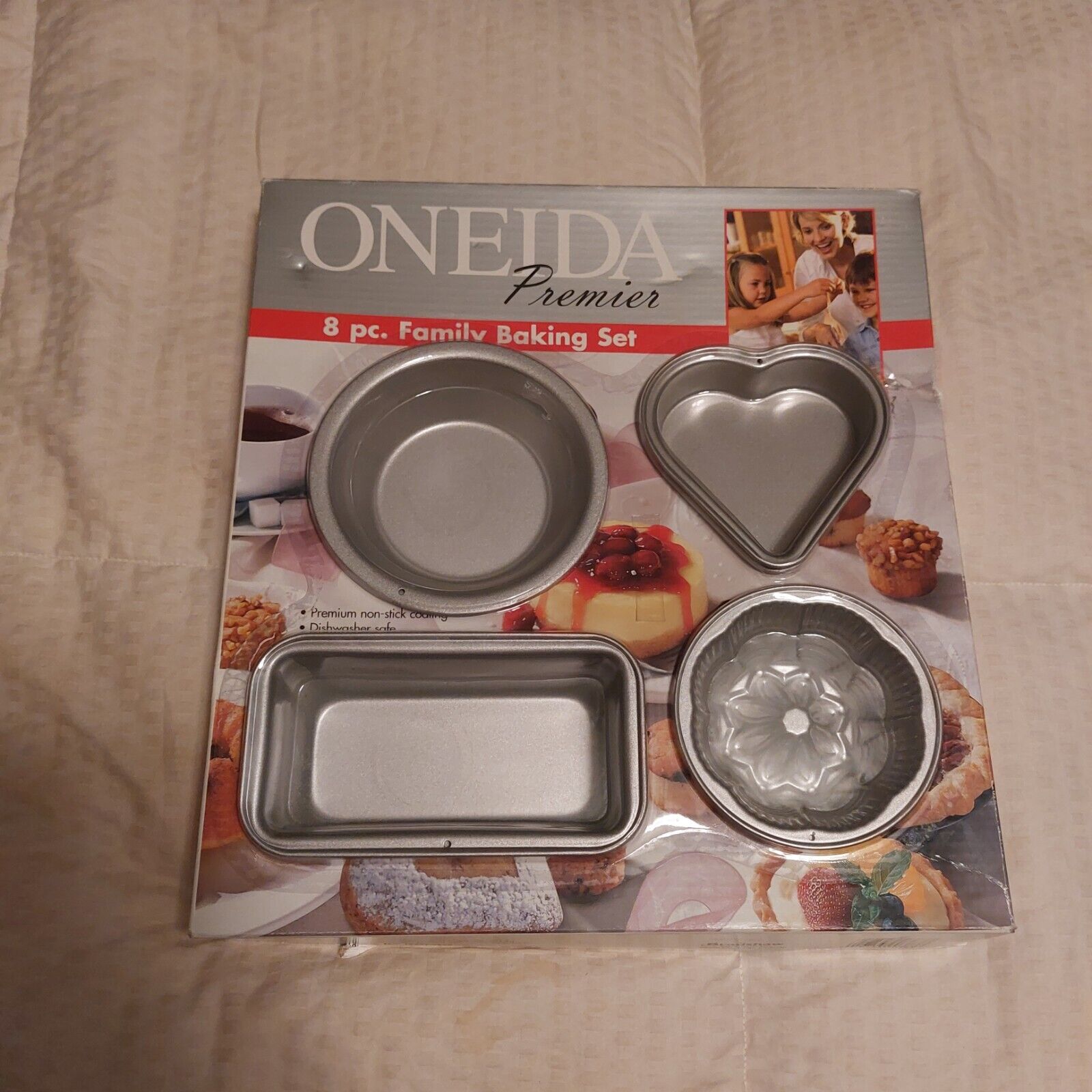 Oneida Premier 8 Piece Family Mini Baking Set
