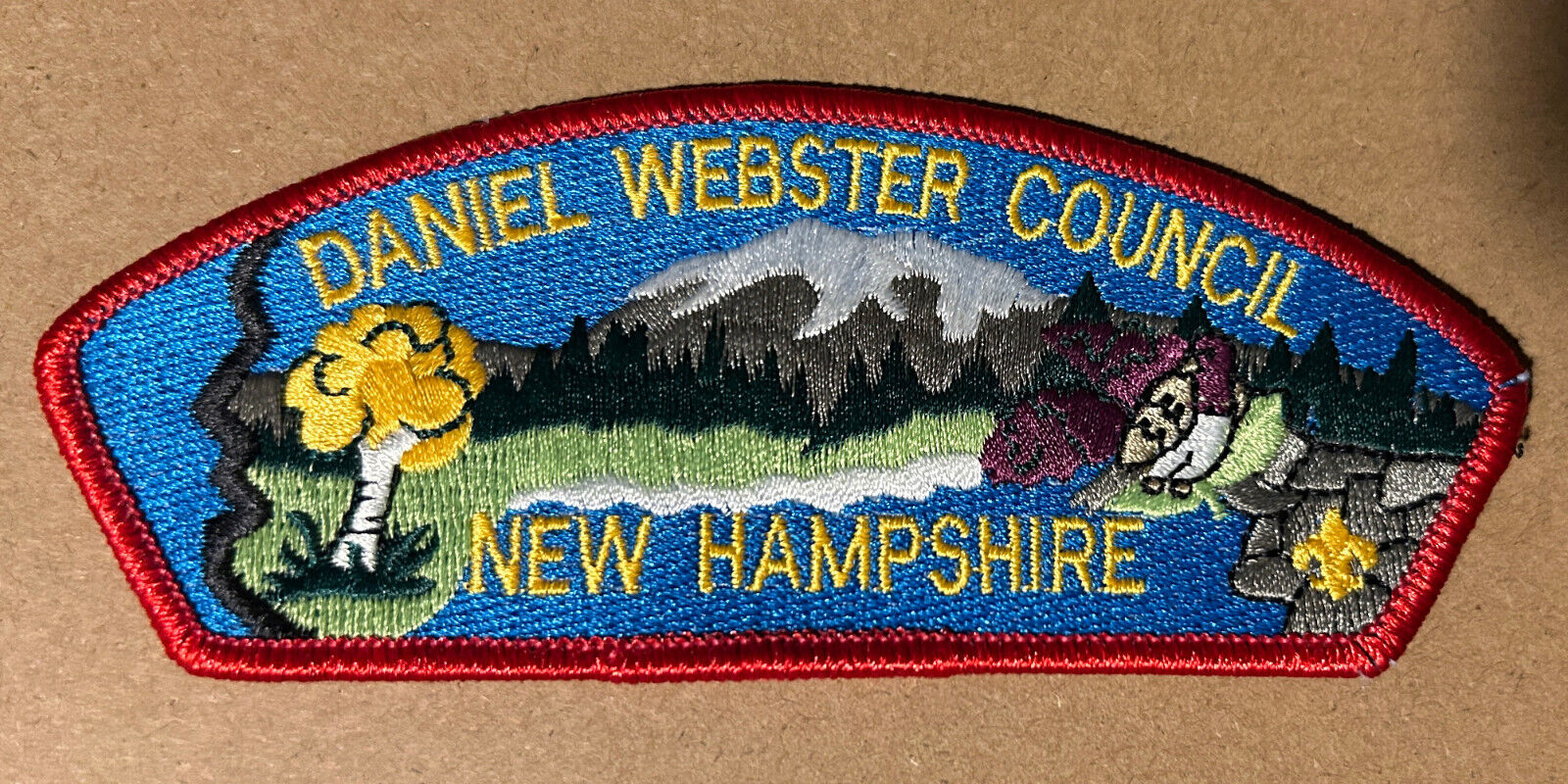 DANIEL WEBSTER COUNCIL Boy Scout Council Shoulder Patch CSP ●