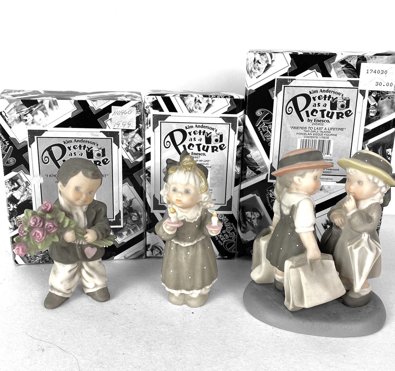 Kim Anderson’s Pretty as a Picture Figurines Set 3 Lifetime Light Up Win A Heart