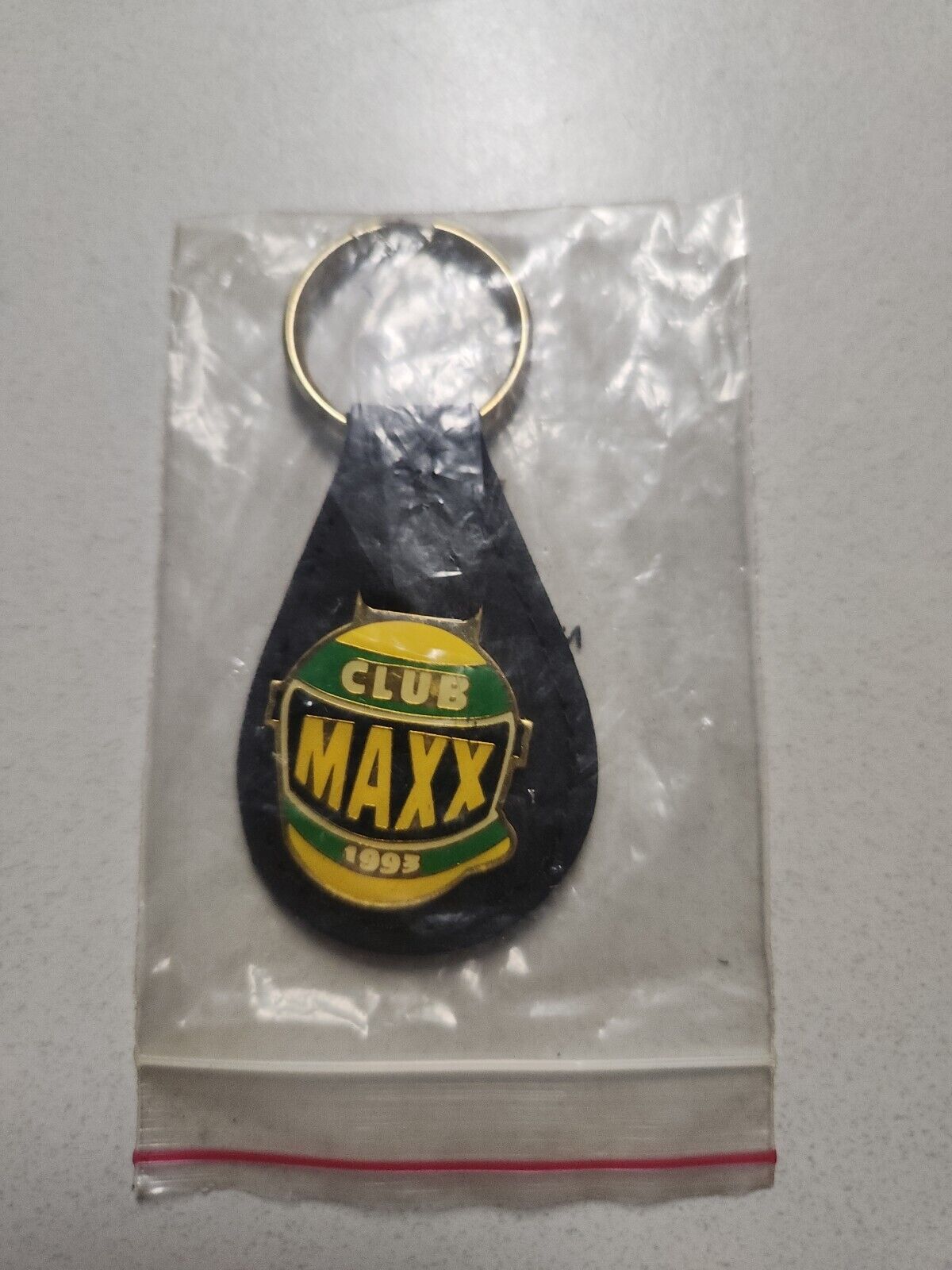 Vintage 1993 Club Maxx Keychain Ultimate Collector's Club Nascar Race