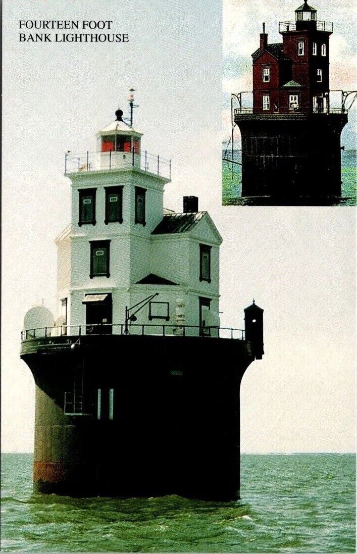 Postcard Delaware Bay DE Lighthouse Bank Lighthouse