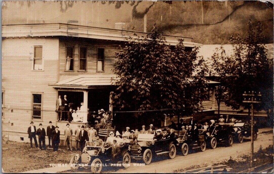 1913 Tourists in AUTOMOBILES, New Hotel, PRESTON, Washington Real Photo Postcard