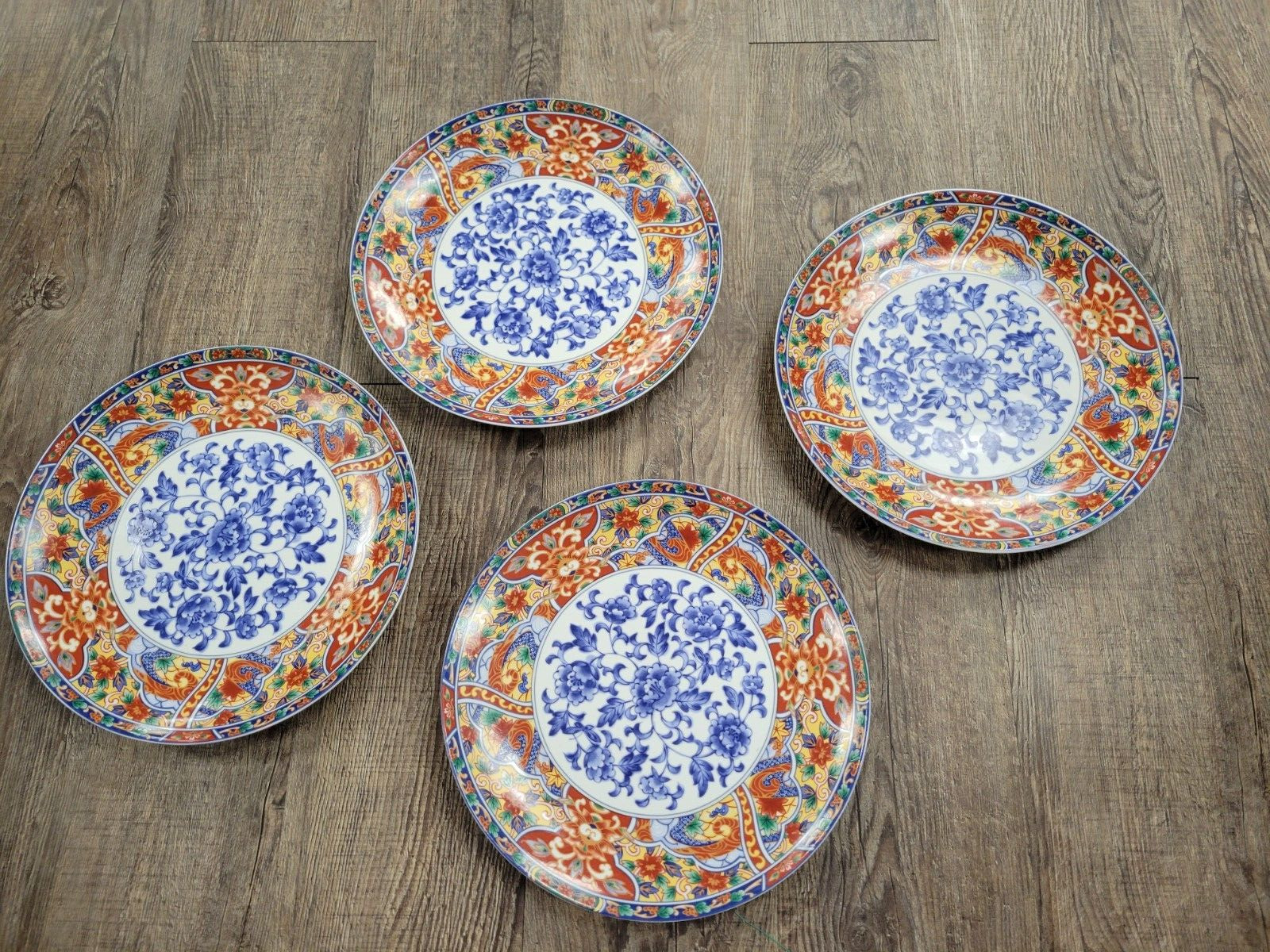 China Imari Edo Dinner Plate 5576150 Set of 4 Large Platters 10.5\