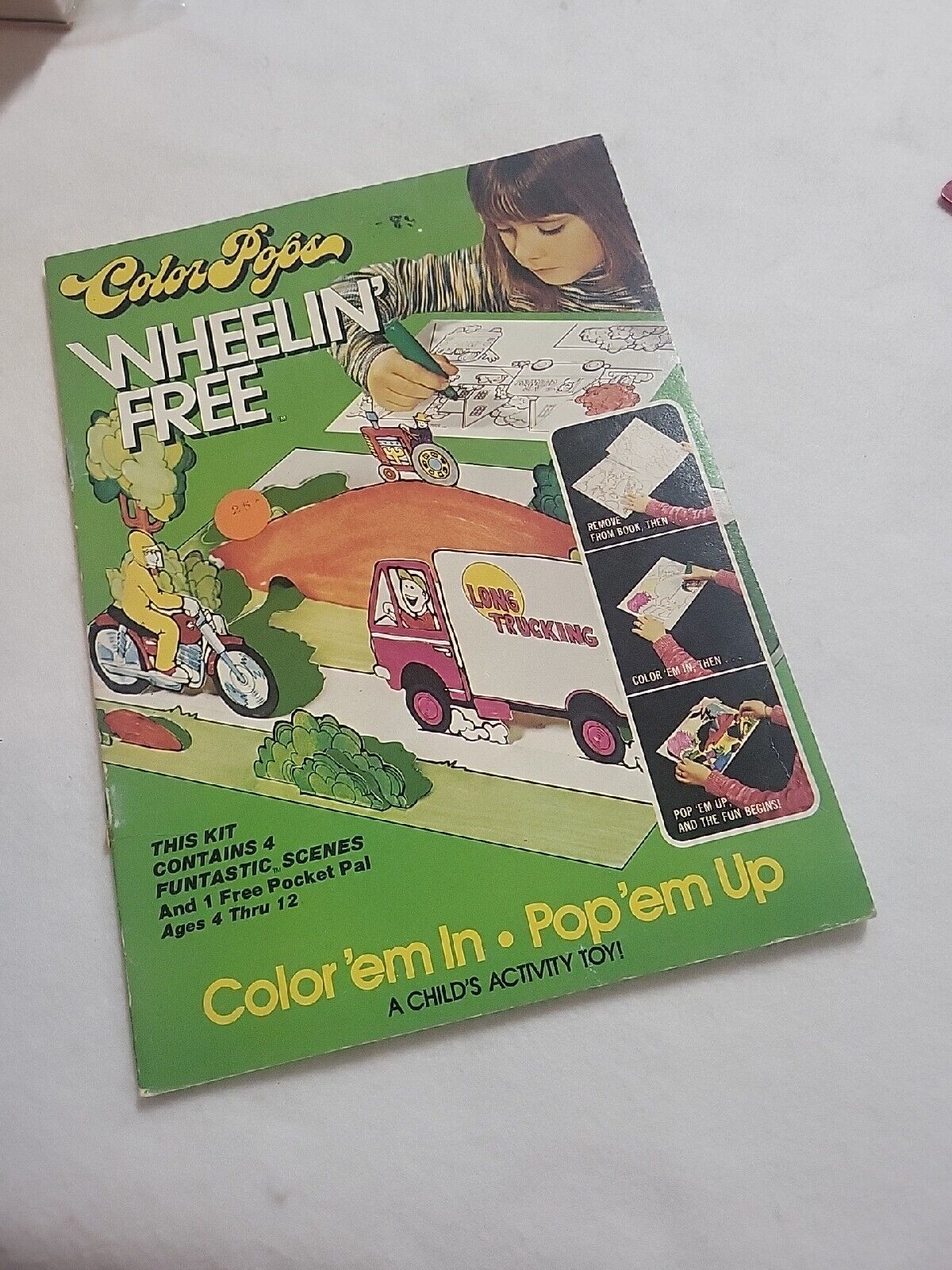 Vtg 1976 Die Cut Color' Em In Pop' Em Up Cards Wheelin Free  Scenes Book Retro 