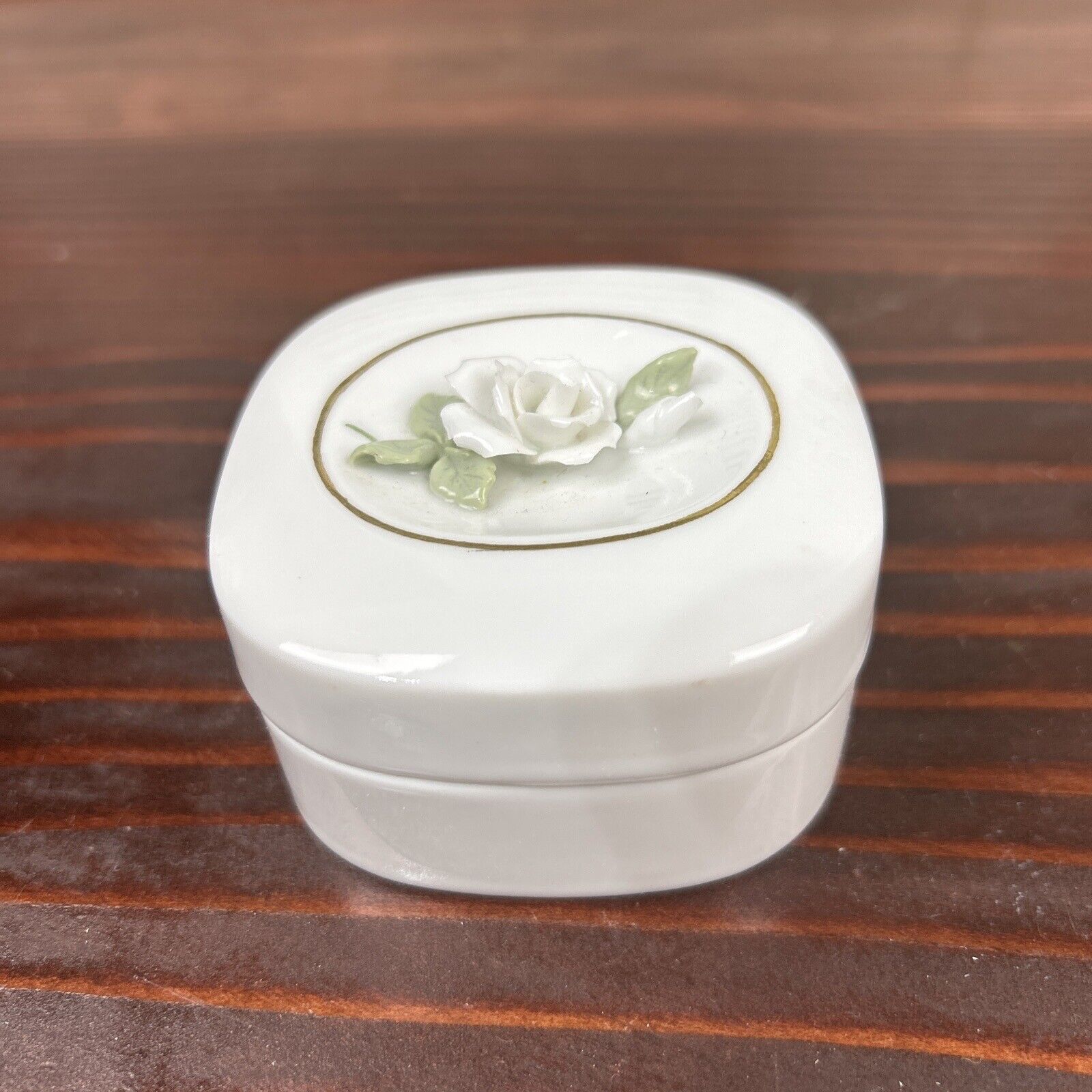 Vintage Porcelain Otagiri Trinket Box 3D Roses Ring Box Jewelry Box Japan