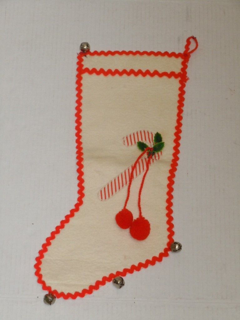 VINTAGE WHITE WOOL RAYON CANDY CANE HOLLY BELLS CHRISTMAS STOCKING EXCEPTIONAL