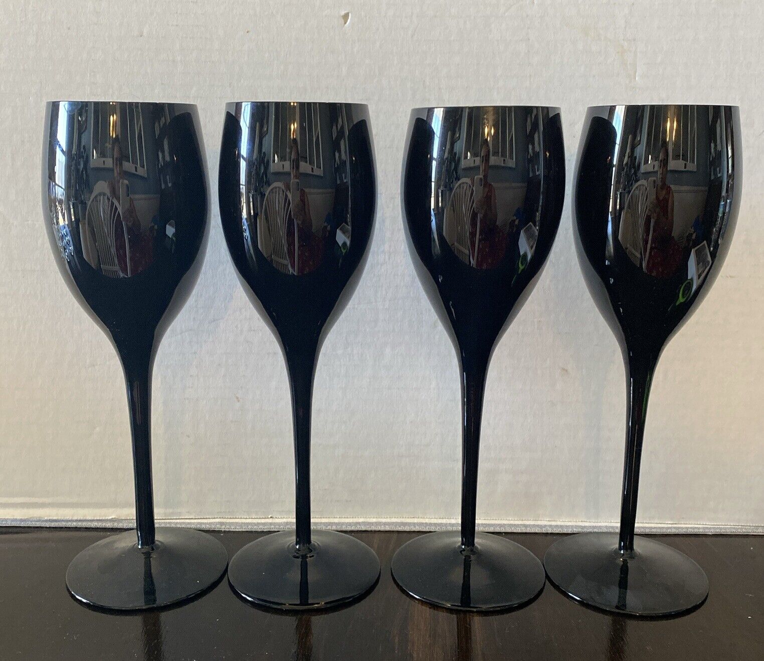 Mikasa Elegance Elite Black Wine Glasses Set Of 4 Vintage Stemware New Condition