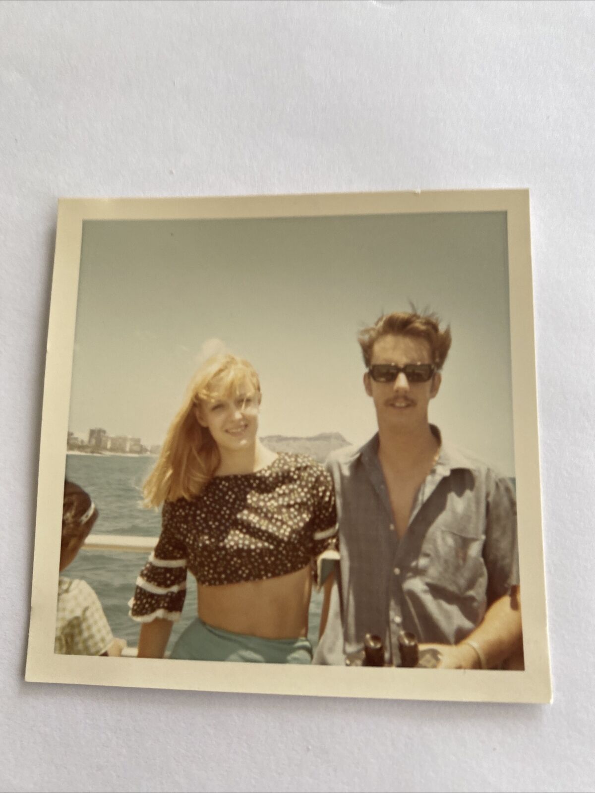 VINTAGE YOUNG COUPLE ON A BOAT COLOR PHOTOGRAPH 3.5X3.5 1960S