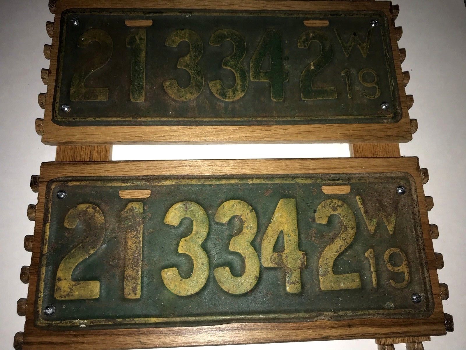 RARE OLD PAIR OF 1919 WISCONSIN CAR LICENSE PLATES