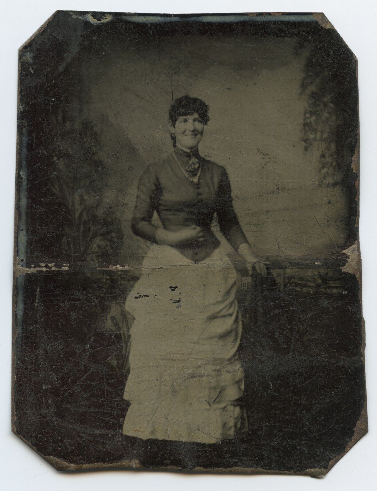 Antique C.1890s Tintype Photograph Rare Smiling Woman
