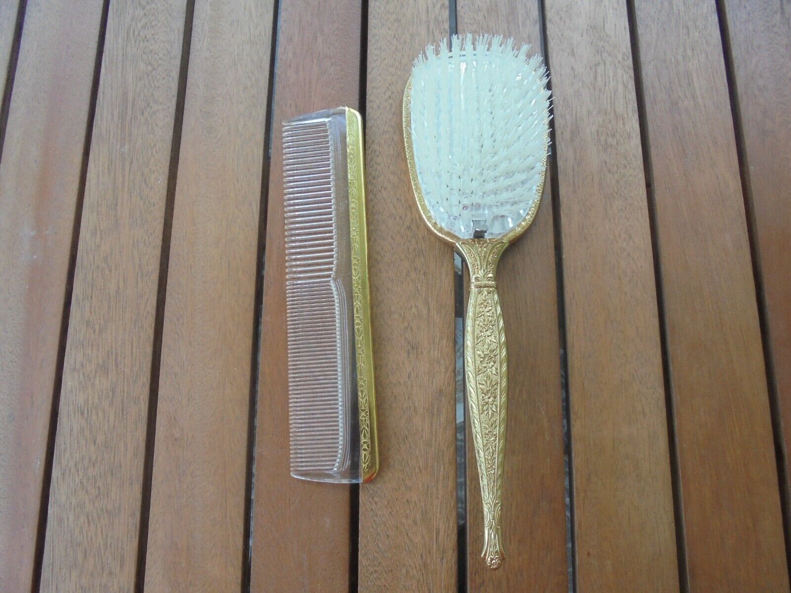 USA Vintage 2 pc. Nylon Hair Brush & Comb Gold Tone Vanity Set -Mint condition