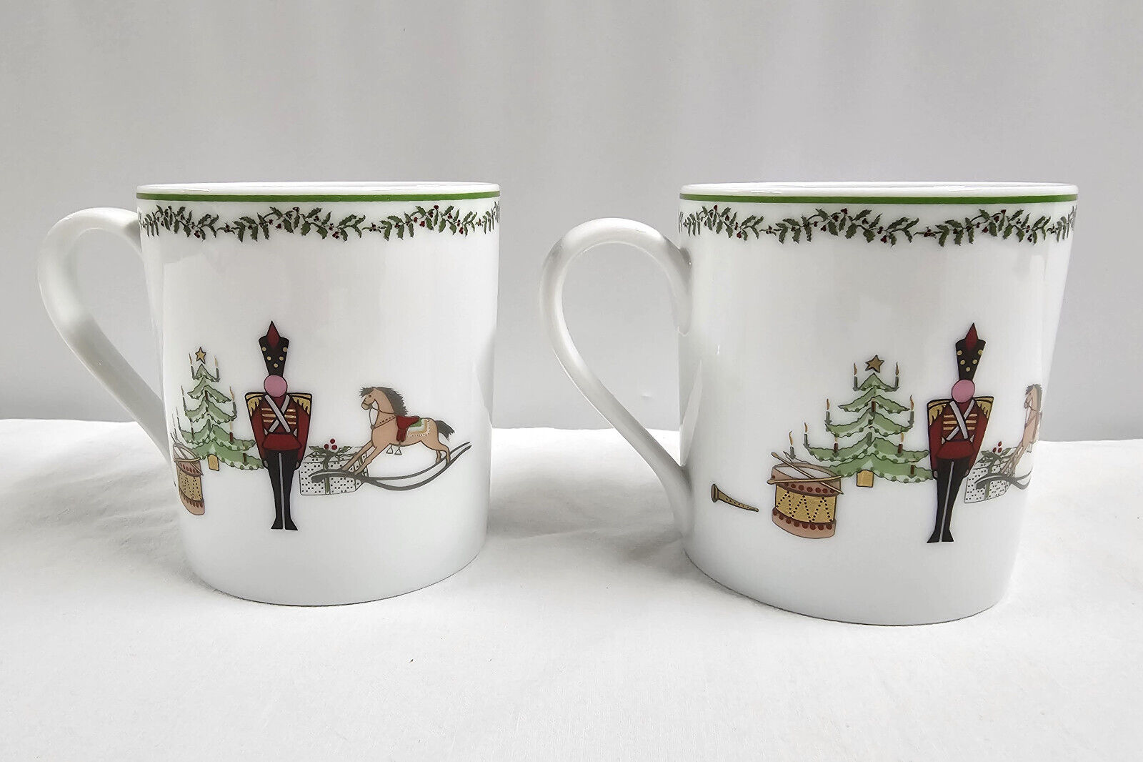 2 Mint Bernardaud Grenadiers Happy Holiday Mugs Coffee Mug Toy Soldier Drum