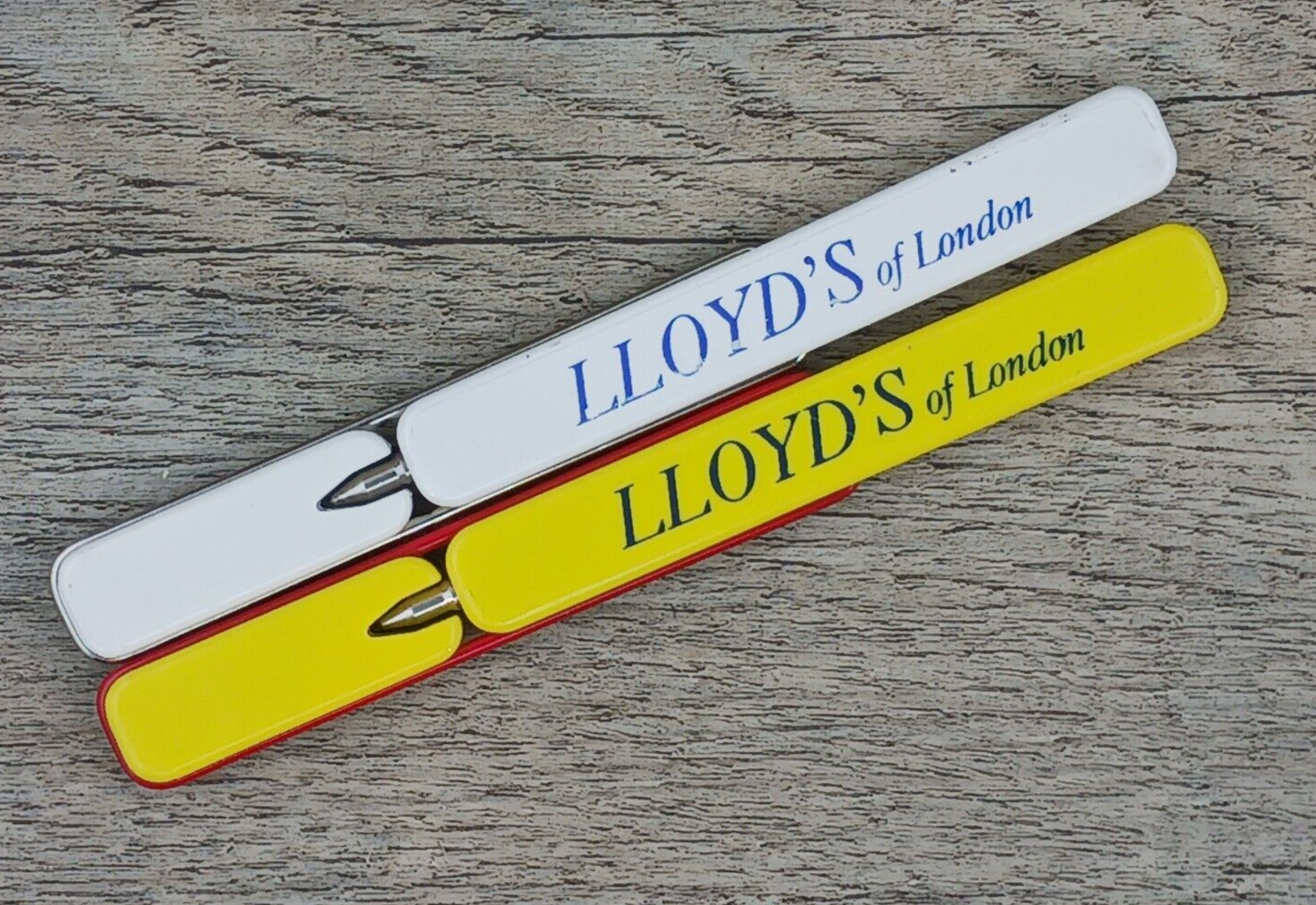 Vintage Lloyd\'s of London Ballpoint Flip Pens Advertising
