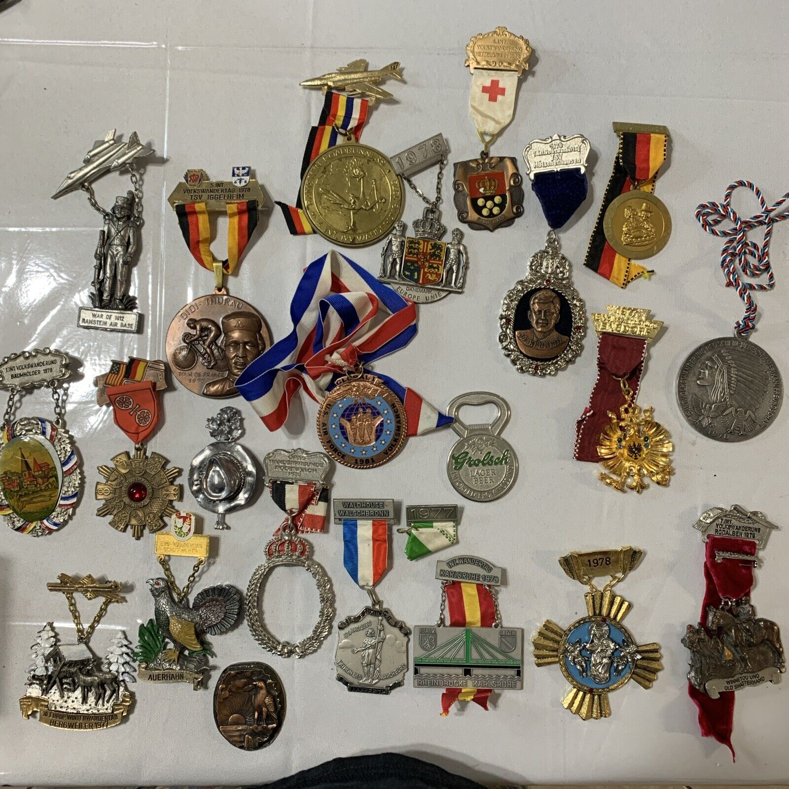 Large Collection 1970’s MILITARY MEDALS 21 Total Everything Pictured