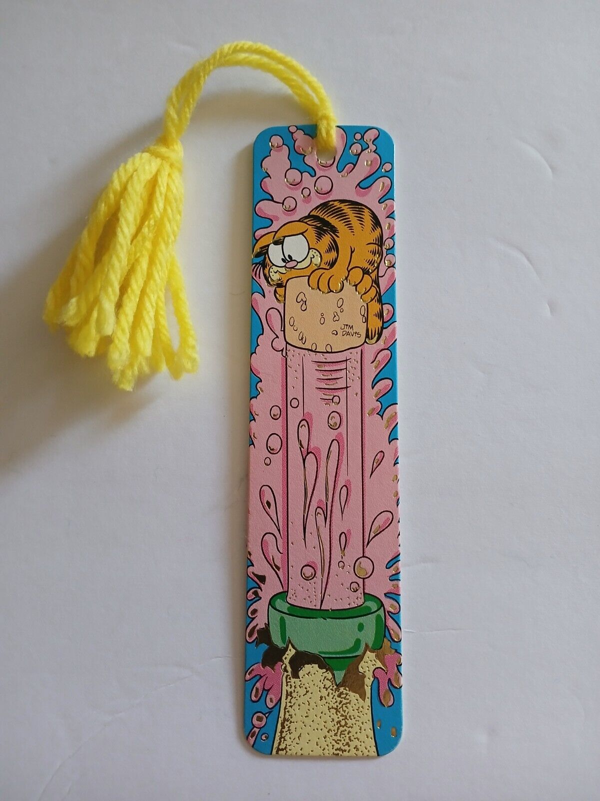 Vintage 1978 Garfield Bookmark  Excellent Condition Collectiable Nice.
