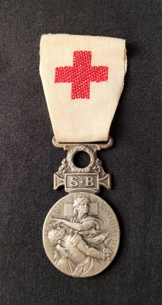 WW1 Original French Red Cross Medal 1864-1866 Aid to the War Wounded