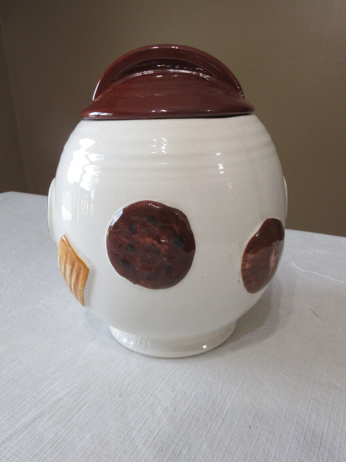 Vintage USA Cookies All over Ceramic Cookie Jar with Lid - 8\