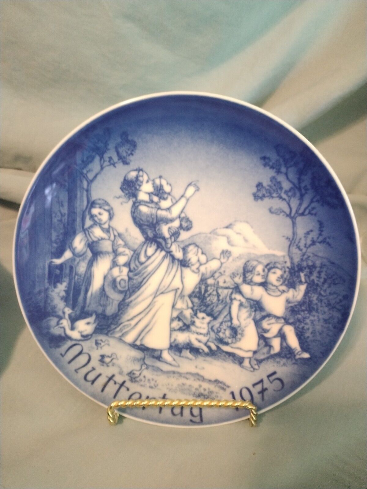 Vintage Bareuther Bavaria Germany Muttertag Mothers Day Plate 1975 