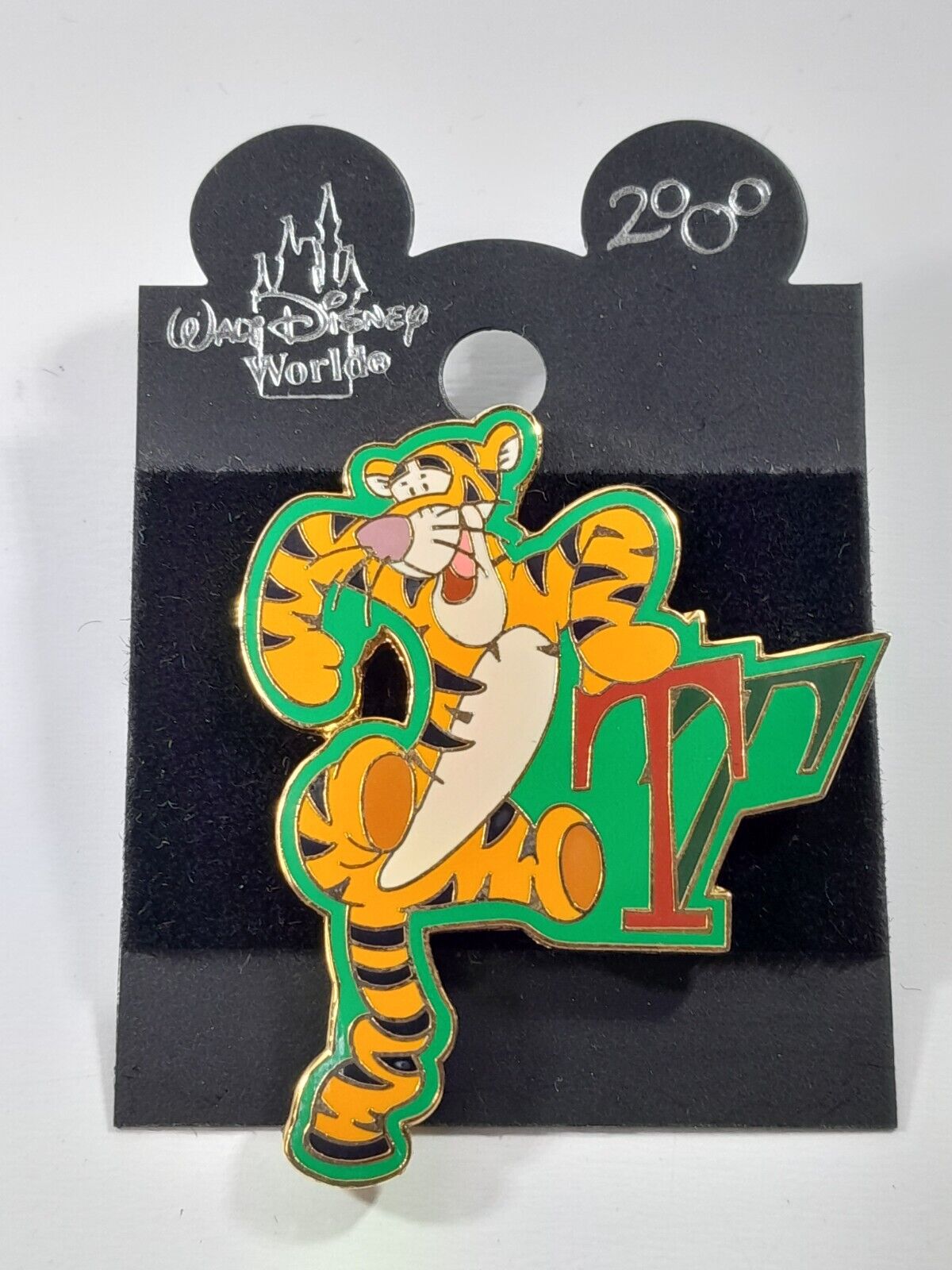 Disney 2000 WDW Tigger Bouncing Letter T Alphabet Winnie the Pooh Pin