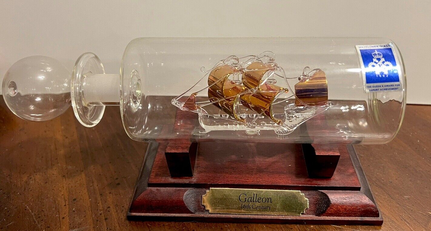 Mayflower Glass Sculpture England Rare/Unique GALLEON Ship In A Bottle + Base