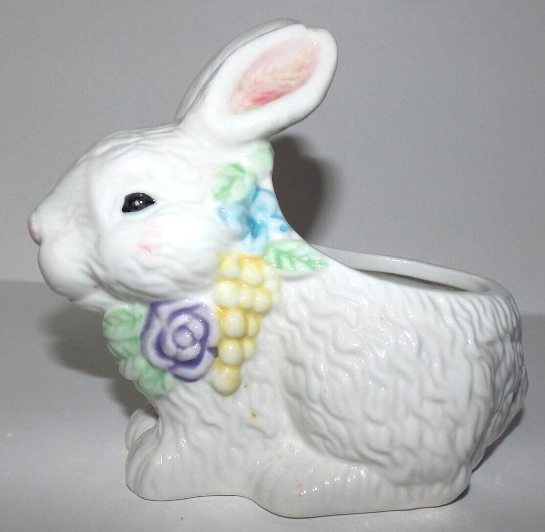 Loomco White Bunny Planter Flowers Easter Spring Rabbit Vintage