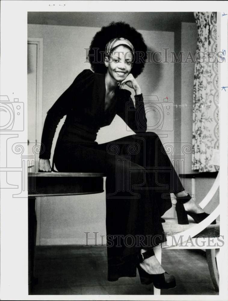 1972 Press Photo Singer-actress Melba Moore - kfx54450