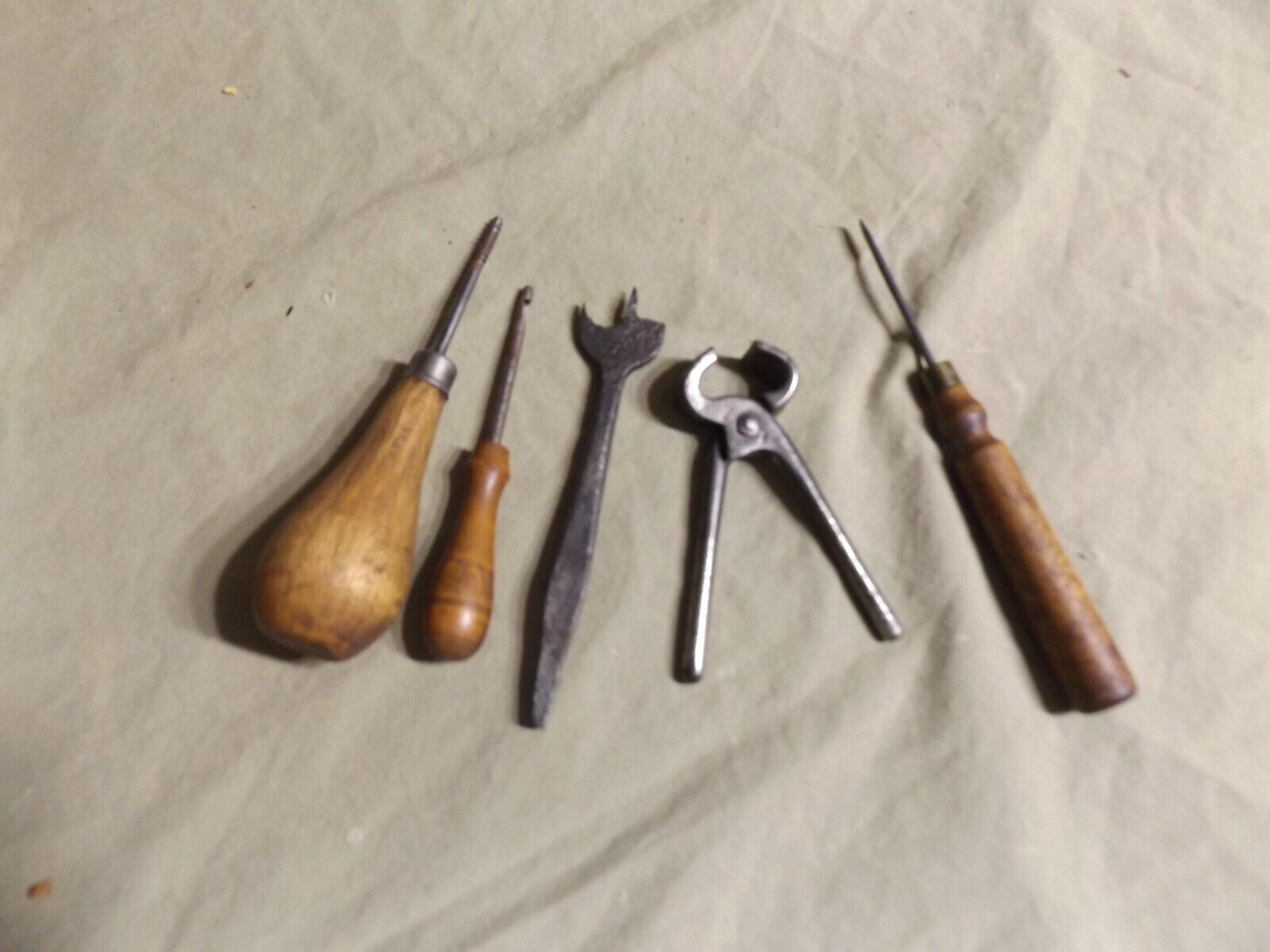 5 Antique Miniature Tools Scre Set Pinchers Hand Drill Hook