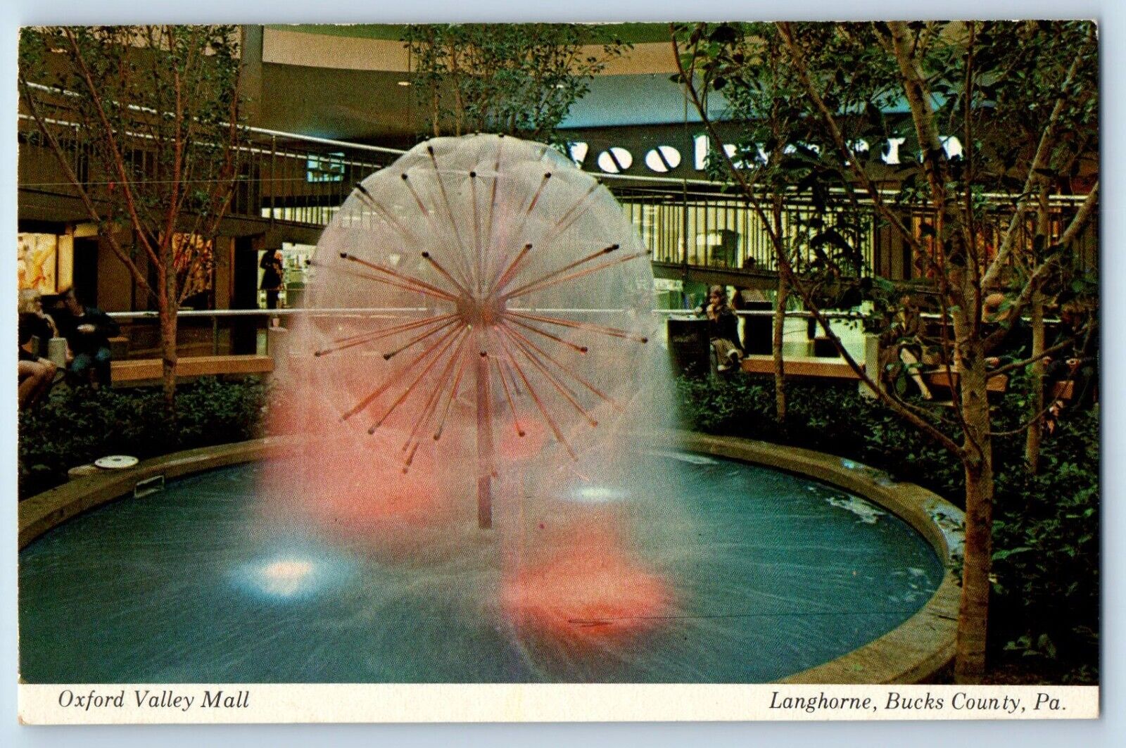 Langhorne Pennsylvania PA Postcard Oxford Valley Mall Fountain View 1970 Vintage