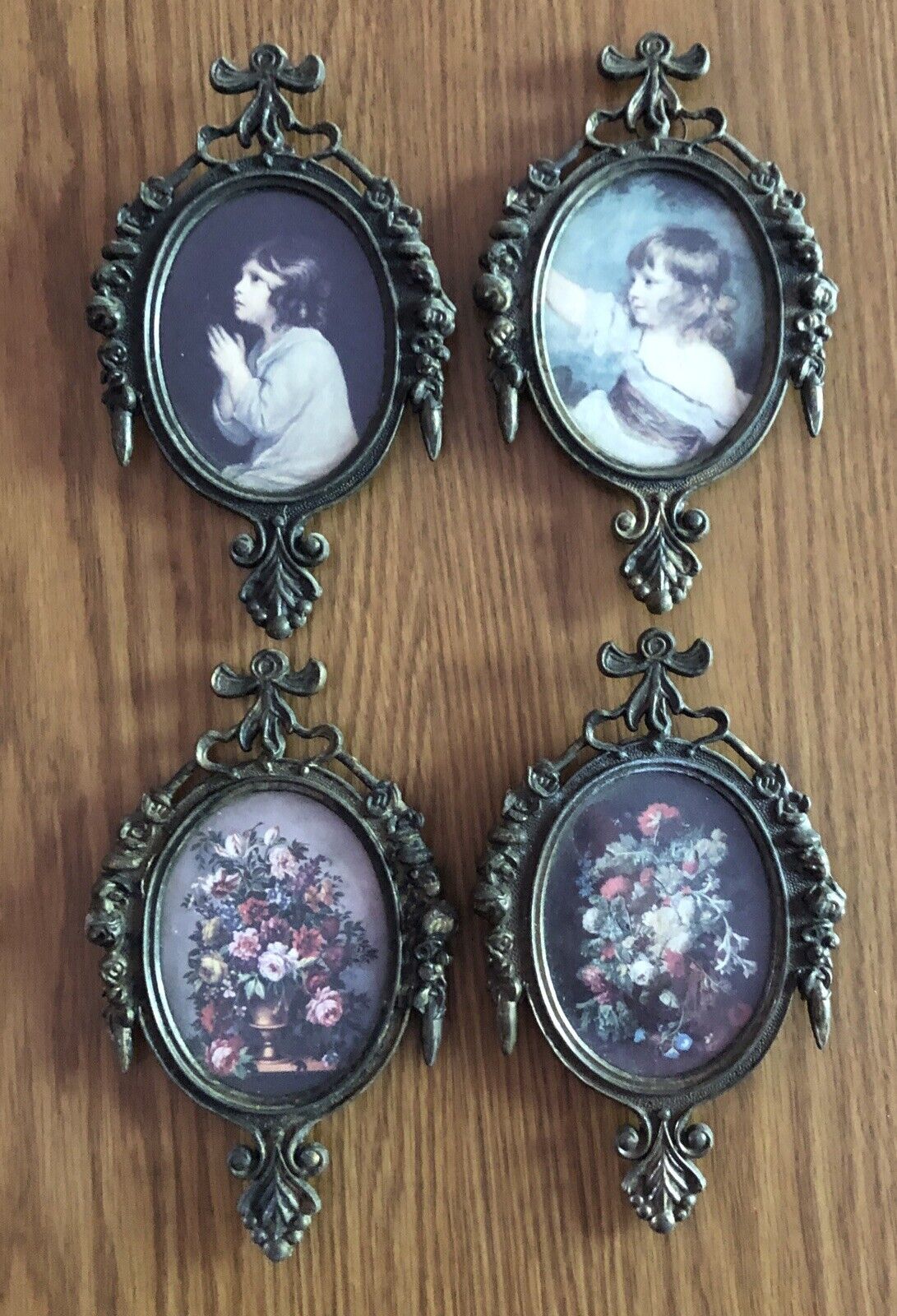 SET OF 4 VINTAGE OVAL METAL FRAME WALL PICTURES GIRLS & FLOWERS MADE IN ITALY