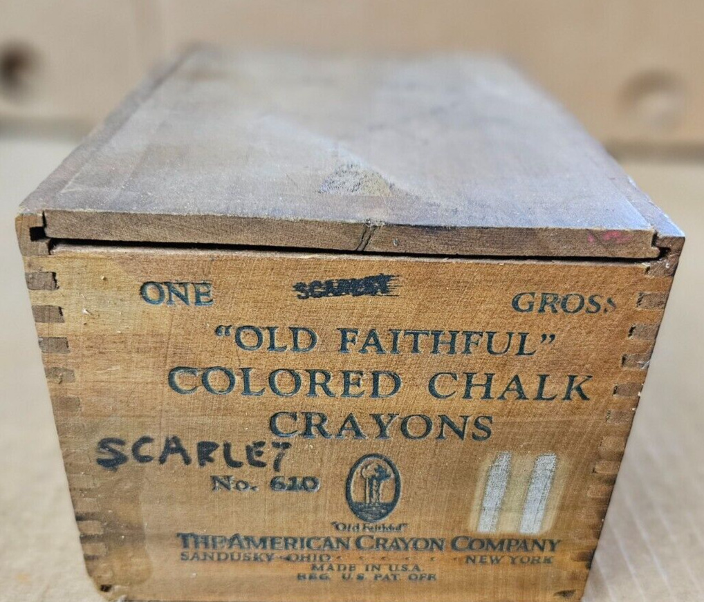 Rare Antique Box American Crayon Company Old Faithful Colored Chaulk Crayons