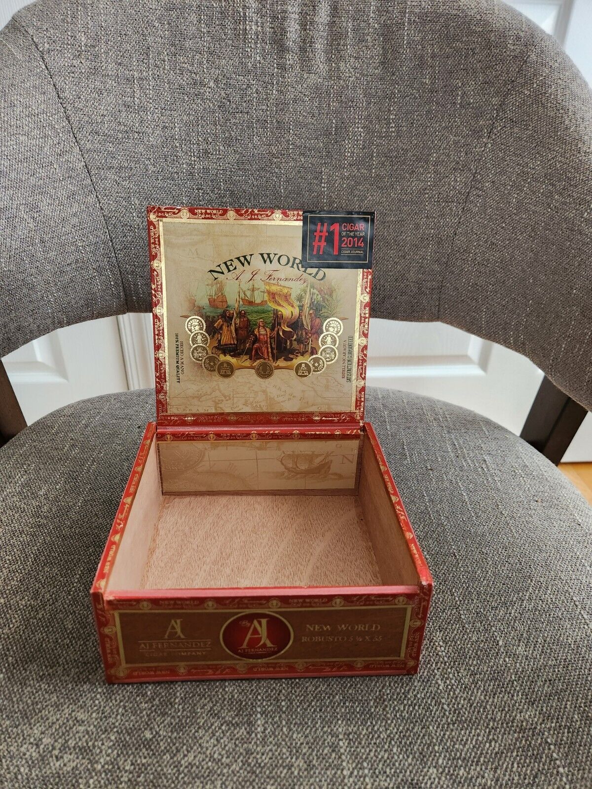 Empty Wooden Cigar Box - AJ Fernandez New World Robusto 6½x6¼x2¾