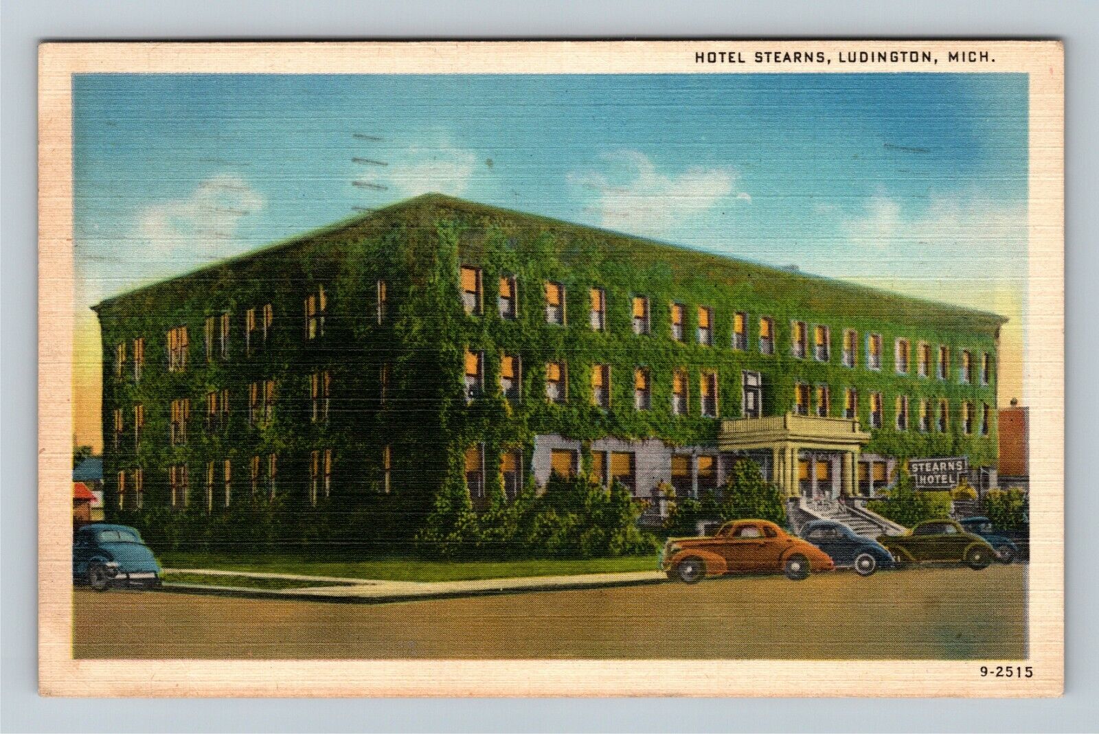Ludington MI-Michigan, Hotel Stearns, c1944 Vintage Postcard